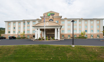 Holiday Inn Express & Suites