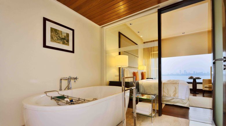 <b>The Oberoi Mumbai Room</b>. Images powered by <a href=https://www.travelagewest.com/Hotels/Mumbai/