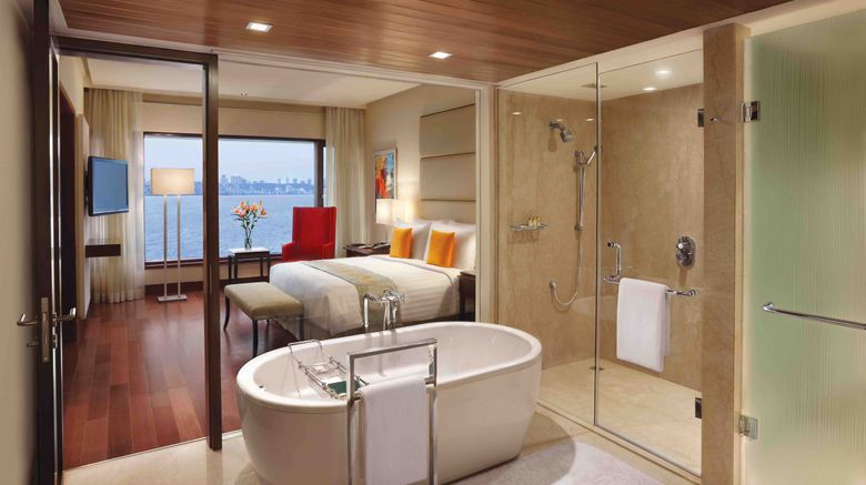 <b>The Oberoi Mumbai Room</b>. Images powered by <a href="https://www.leonardoworldwide.com/" title="Leonardo Worldwide" target="_blank">Leonardo</a>.