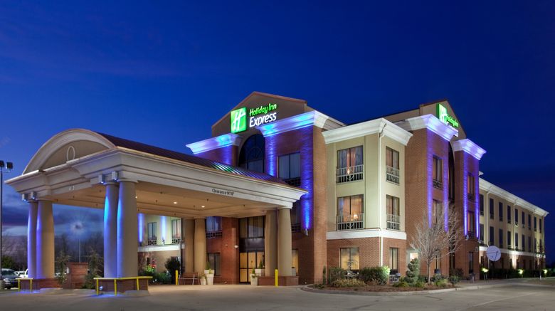<b>Holiday Inn Express Hotel & Suites Exterior</b>. Images powered by <a href="https://www.leonardoworldwide.com/" title="Leonardo Worldwide" target="_blank">Leonardo</a>.