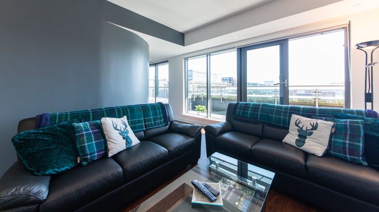 The Spires Serviced Apartments Glasgow Lobby