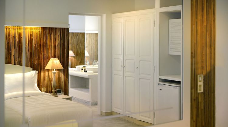 Petinos Hotel Room