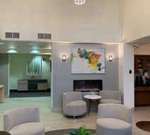 Holiday Inn Swan Court Lobby