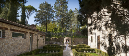 Castello di Spaltenna Exterior