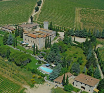Castello di Spaltenna Exterior