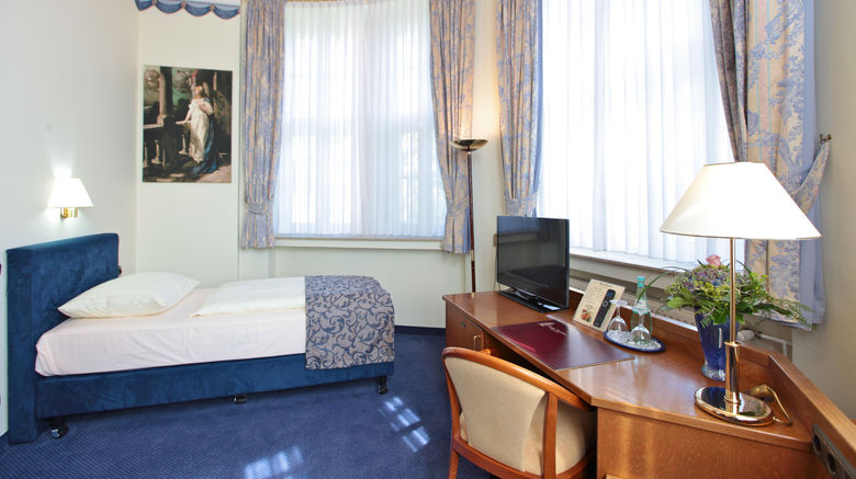 <b>Viktoria Hotel Room</b>. Images powered by <a href="https://www.leonardoworldwide.com/" title="Leonardo Worldwide" target="_blank">Leonardo</a>.