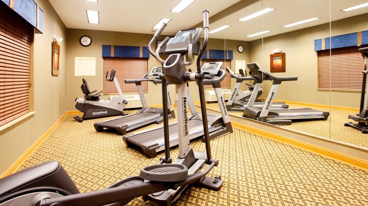 Holiday Inn Express Hotel & Suites Health Club