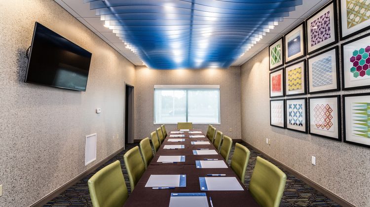 Holiday Inn Express & Suites Allen Park Meeting