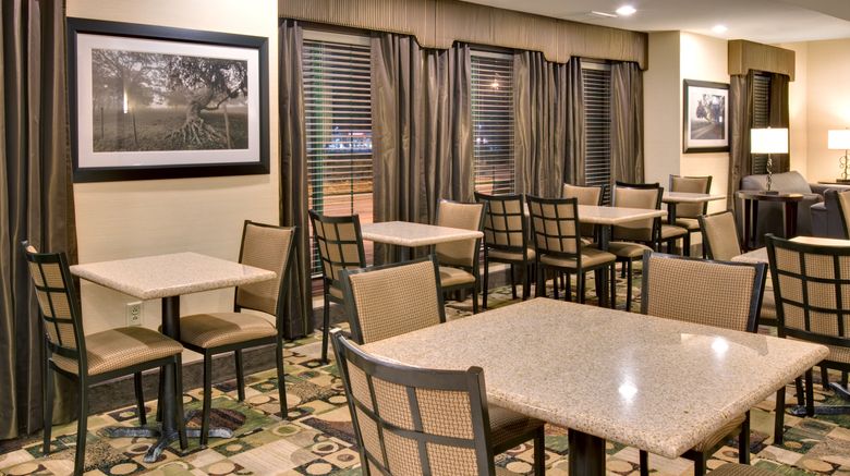 <b>Holiday Inn Express Hotel & Suites Restaurant</b>. Images powered by <a href="https://www.leonardoworldwide.com/" title="Leonardo Worldwide" target="_blank">Leonardo</a>.