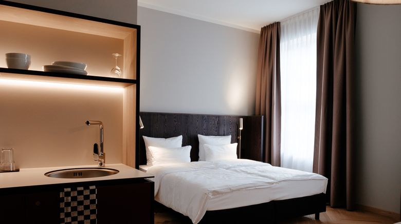 <b>Melter Hotel & Apartments Room</b>. Images powered by <a href="https://www.leonardoworldwide.com/" title="Leonardo Worldwide" target="_blank">Leonardo</a>.
