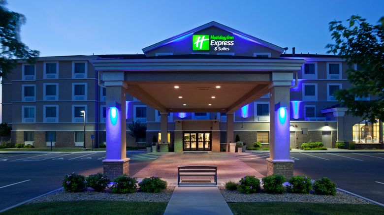 <b>Holiday Inn Express & Suites Rogers Exterior</b>. Images powered by <a href="https://www.leonardoworldwide.com/" title="Leonardo Worldwide" target="_blank">Leonardo</a>.