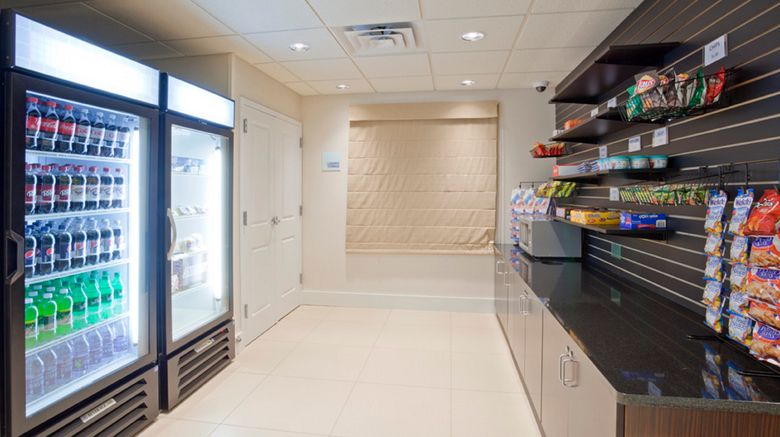 <b>Holiday Inn Express & Suites Rogers Other</b>. Images powered by <a href="https://www.leonardoworldwide.com/" title="Leonardo Worldwide" target="_blank">Leonardo</a>.