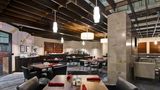 Holiday Inn Oakville Centre Restaurant