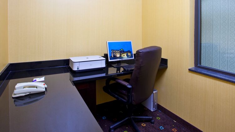 Holiday Inn Express Hotel & Stes SE Other