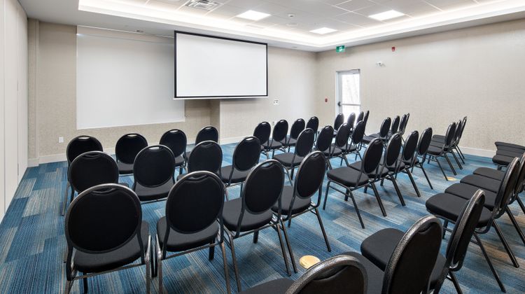 Staybridge Suites Red Deer North Meeting
