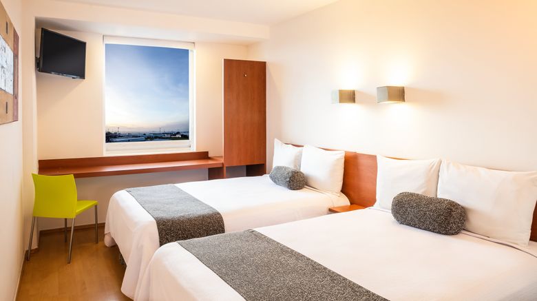 <b>One Puebla Finsa Room</b>. Images powered by <a href="https://www.leonardoworldwide.com/" title="Leonardo Worldwide" target="_blank">Leonardo</a>.