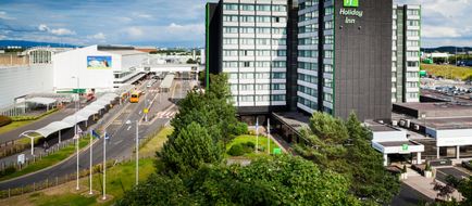 Holiday Inn Glasgow Airport Exterior