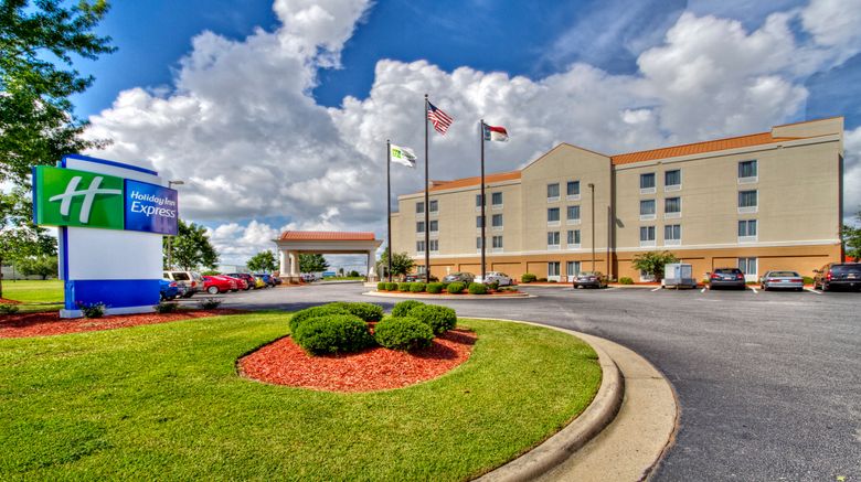 <b>Holiday Inn Express Exterior</b>. Images powered by <a href="https://www.leonardoworldwide.com/" title="Leonardo Worldwide" target="_blank">Leonardo</a>.