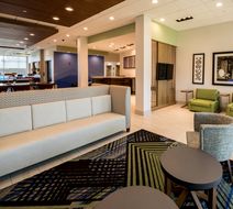 Holiday Inn Express North Augusta Lobby