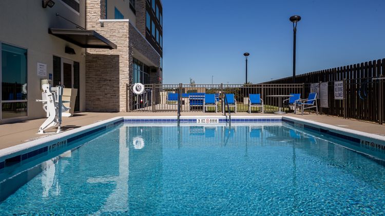 Holiday Inn Express North Augusta Pool