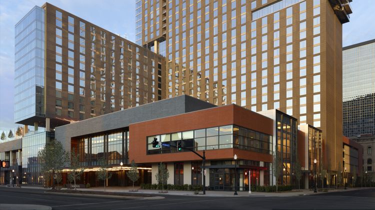 Omni Louisville Hotel Exterior