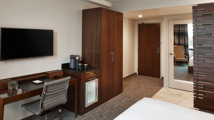Kimpton Overland Hotel Room