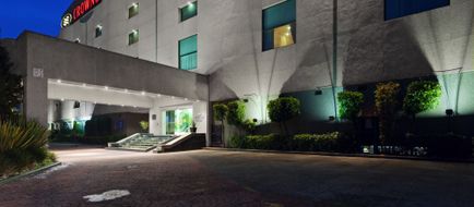 Crowne Plaza Toluca-Lancaster Exterior