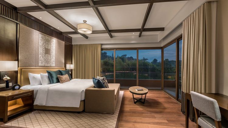 Anya Resort & Residences Suite