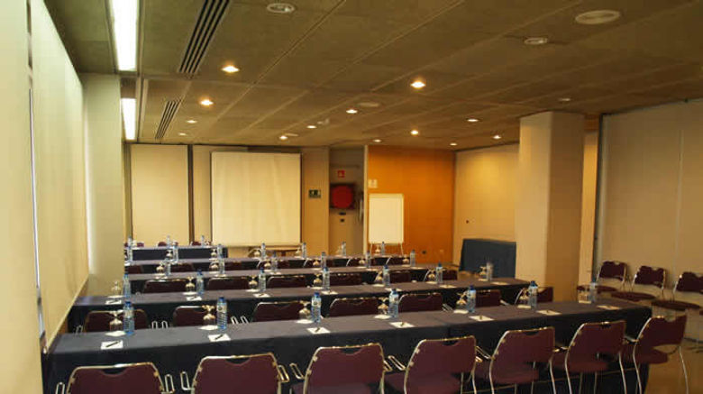 <b>Hotel Granollers Meeting</b>. Images powered by <a href="https://www.leonardoworldwide.com/" title="Leonardo Worldwide" target="_blank">Leonardo</a>.