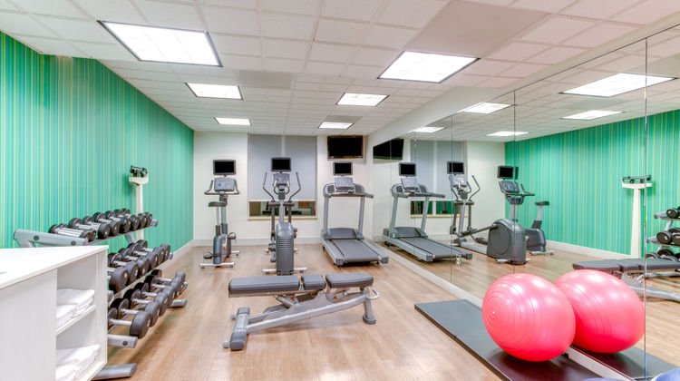 Holiday Inn Express Hotel & Suites Health Club