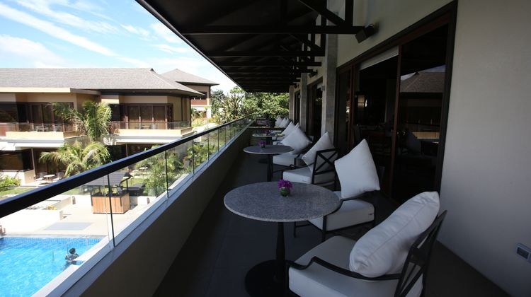 Anya Resort & Residences Pool