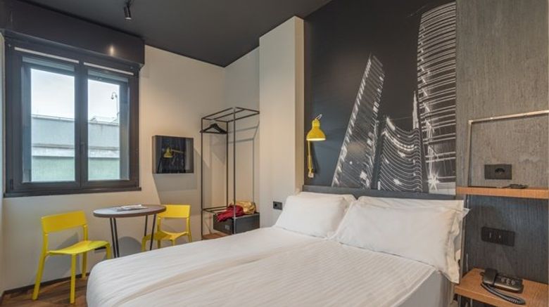 <b>Hotel Roxy Room</b>. Images powered by <a href="https://www.leonardoworldwide.com/" title="Leonardo Worldwide" target="_blank">Leonardo</a>.