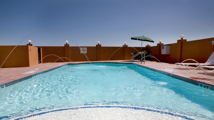 Holiday Inn Express Kingsville Pool