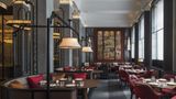 <b>Four Seasons Hotel London Tower Bridge Restaurant</b>. Images powered by <a href="https://www.leonardoworldwide.com/" title="Leonardo Worldwide" target="_blank">Leonardo</a>.