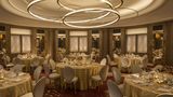 <b>Four Seasons Hotel London Tower Bridge Ballroom</b>. Images powered by <a href="https://www.leonardoworldwide.com/" title="Leonardo Worldwide" target="_blank">Leonardo</a>.