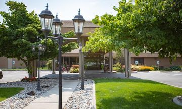 Ruby River Hotel