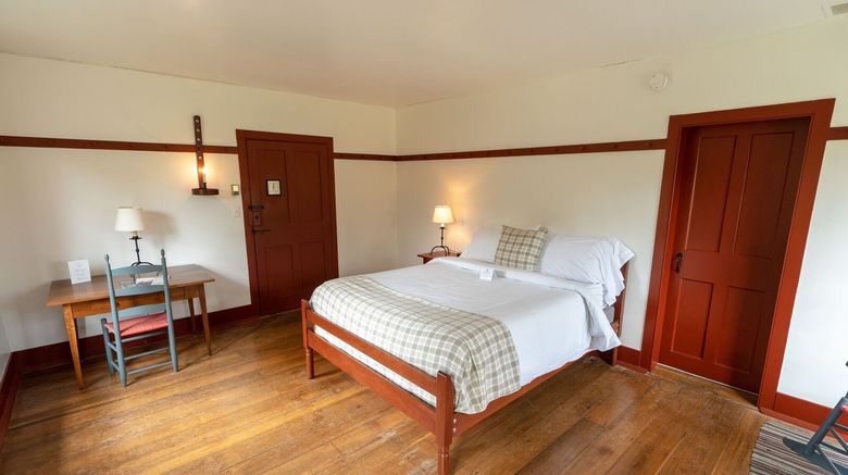 <b>Shaker Village of Pleasant Hill Room</b>. Images powered by <a href="https://www.leonardoworldwide.com/" title="Leonardo Worldwide" target="_blank">Leonardo</a>.