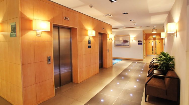 Holiday Inn Express Birmingham Redditch Lobby