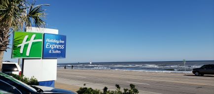 Holiday Inn Express & Suites Galveston W Exterior