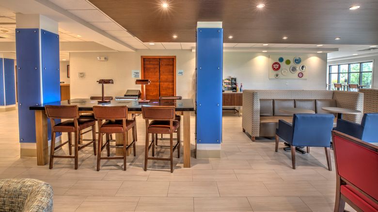 <b>Holiday Inn Express Rochelle Lobby</b>. Images powered by <a href="https://www.leonardoworldwide.com/" title="Leonardo Worldwide" target="_blank">Leonardo</a>.