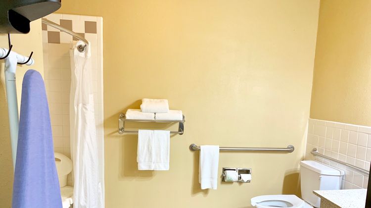 Holiday Inn Express Room