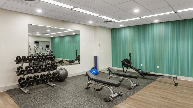 Holiday Inn Express Hotel & Suites Health Club