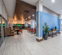 Holiday Inn Express & Suites Westchase Lobby