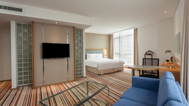 <b>Holiday Inn Express Jiading Industry Pk Room</b>. Images powered by <a href="https://www.leonardoworldwide.com/" title="Leonardo Worldwide" target="_blank">Leonardo</a>.