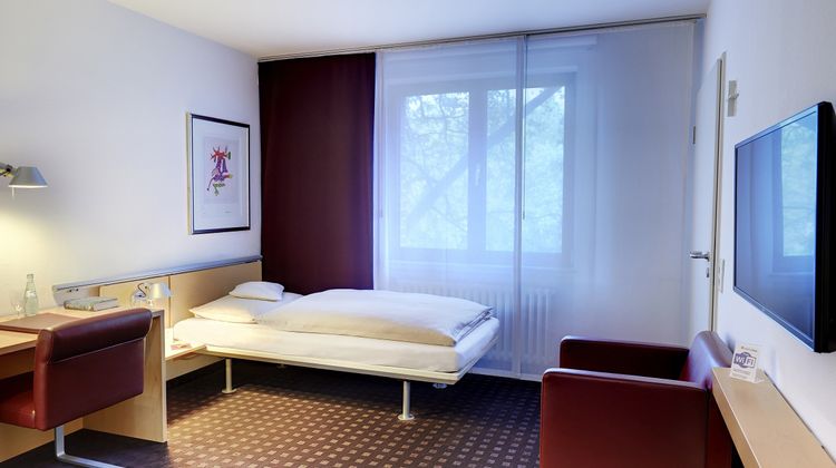 Maternushaus Hotel Room