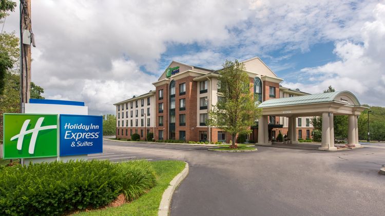 Holiday Inn Express Exterior