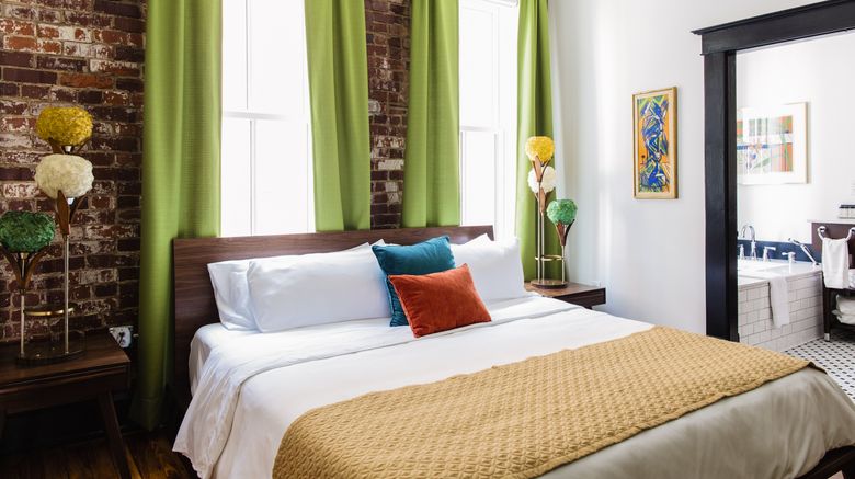 <b>The Dwell Hotel Suite</b>. Images powered by <a href="https://www.leonardoworldwide.com/" title="Leonardo Worldwide" target="_blank">Leonardo</a>.