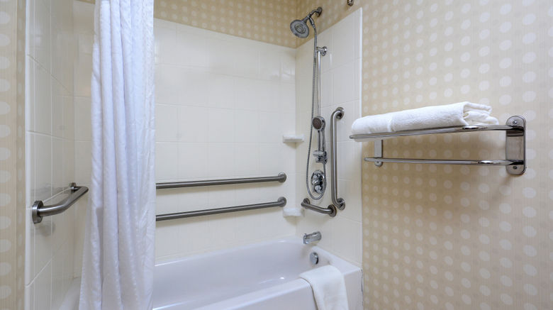 <b>Holiday Inn Express Lynchburg Room</b>. Images powered by <a href="https://www.leonardoworldwide.com/" title="Leonardo Worldwide" target="_blank">Leonardo</a>.