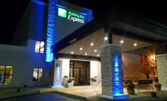 Holiday Inn Express Cloverdale