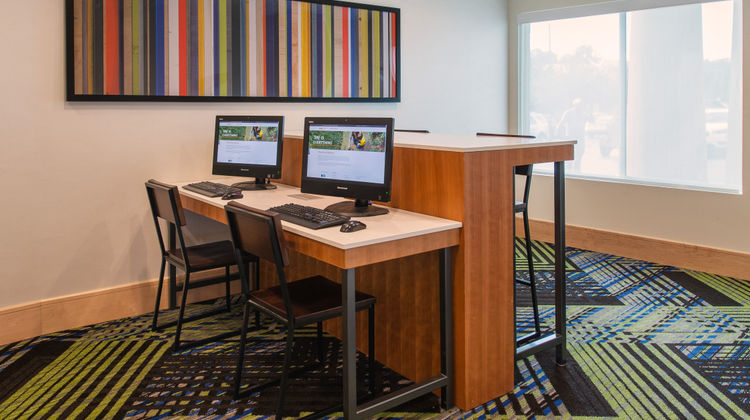 Holiday Inn Express & Suites I-26 Other